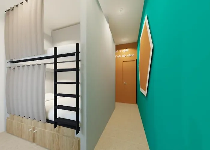Why Not Rooftop Party Hostal Playa del Carmen